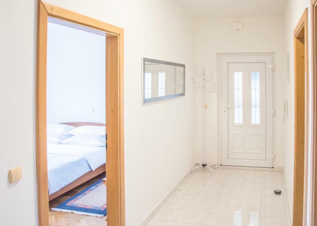 פודסטראנה Relax Inn מראה חיצוני תמונה